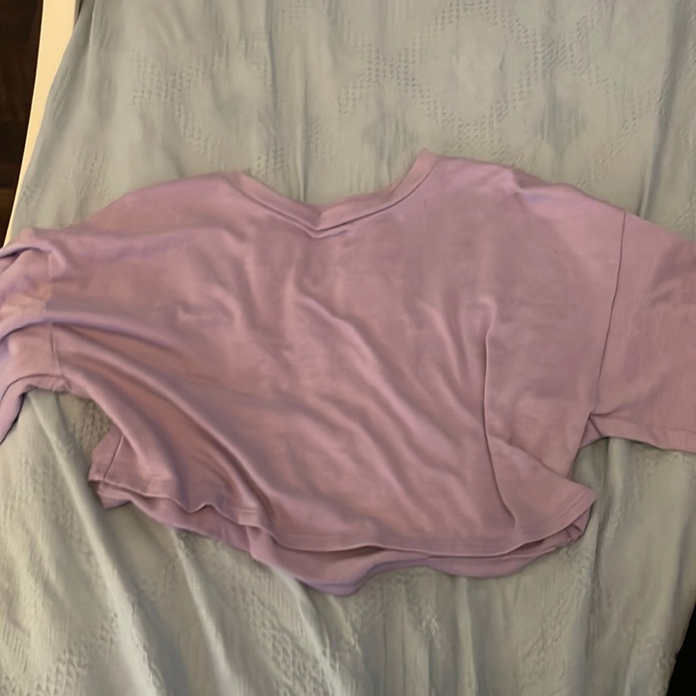 purple crop top